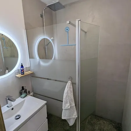 Appartement Indépendant Vue Magnifique Et Au Calme *